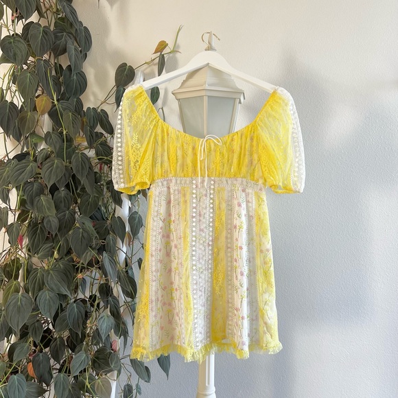 ❌SOLD❌For Love & Lemons Limoncella dress - Picture 9 of 12